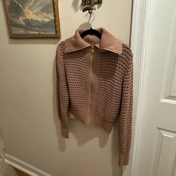 Varley Eloise Zip-through knit in warm taupe - Picture 8 of 8